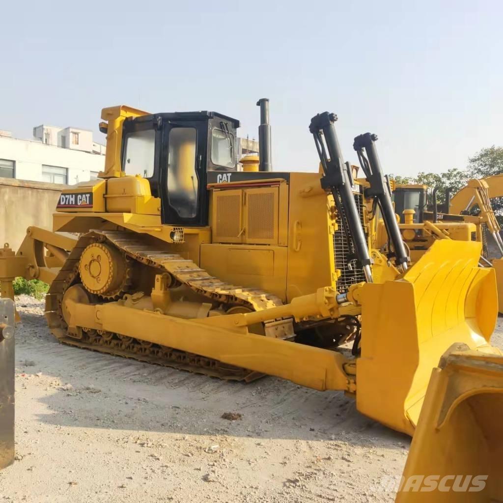CAT D7H ブルドーザー