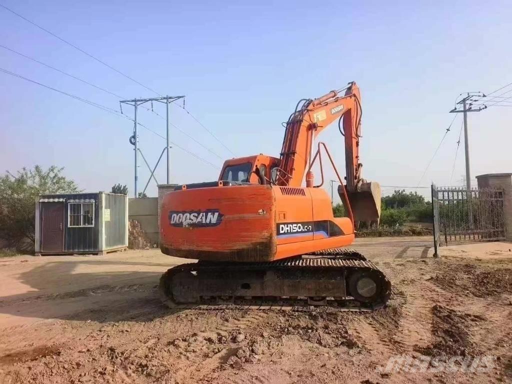 Doosan DH 150 LC-7 大型油圧ショベル12t以上（パワーショベル・ユンボ）