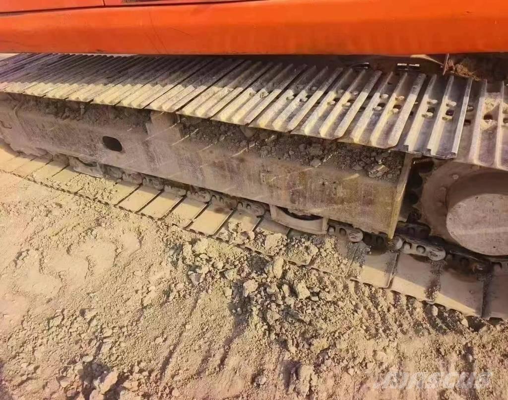 Doosan DH 150 LC-7 大型油圧ショベル12t以上（パワーショベル・ユンボ）