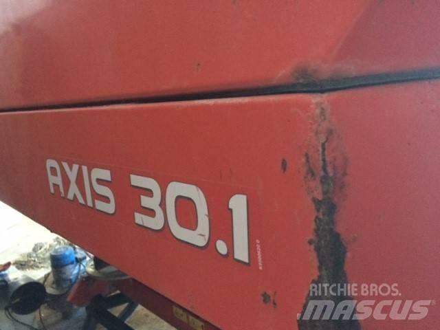 Kuhn Axis 30.1D ミネラル散布機