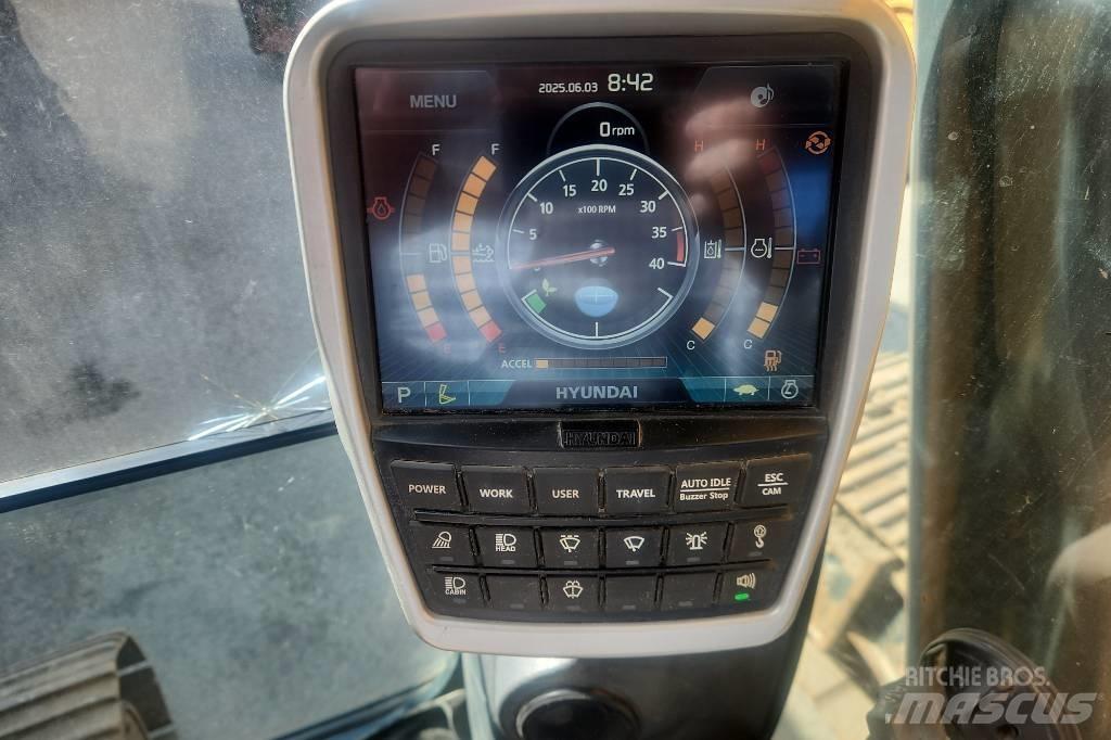 Hyundai HX 235 LCR 大型油圧ショベル12t以上（パワーショベル・ユンボ）