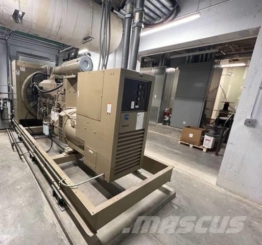 Cummins KTTA19 ディーゼル発電機