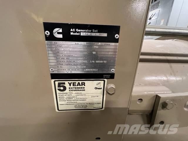 Cummins KTTA19 ディーゼル発電機