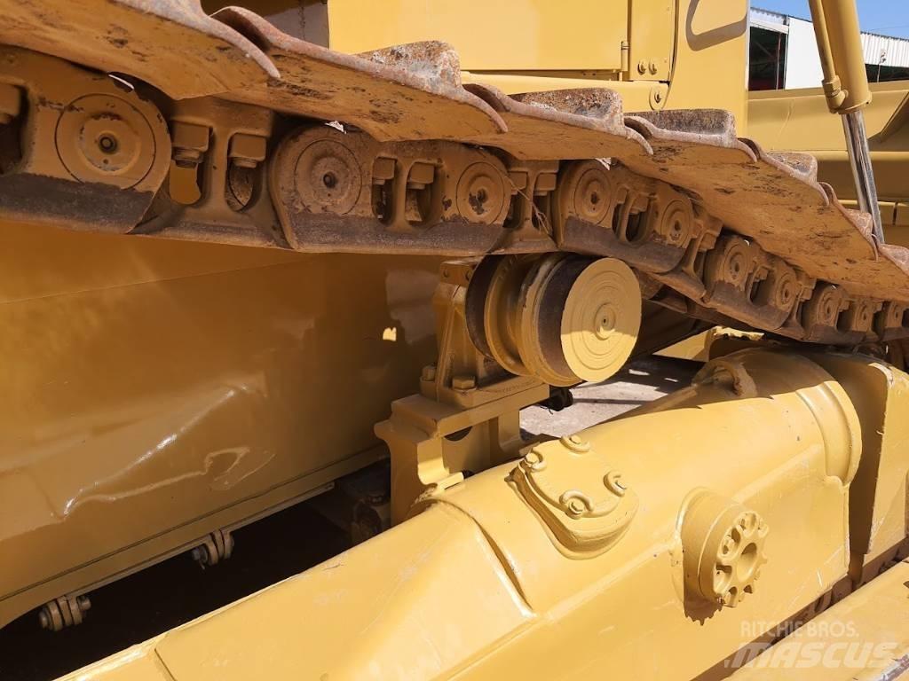 CAT D 6 R XL III ブルドーザー