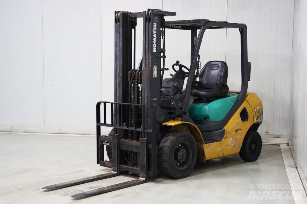 Komatsu FD25T-16 ディーゼル・軽油