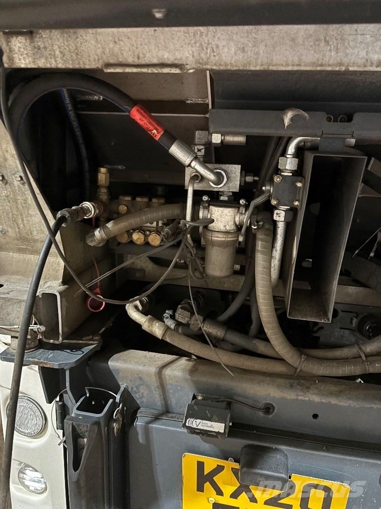 Hako 1650 路面清掃機