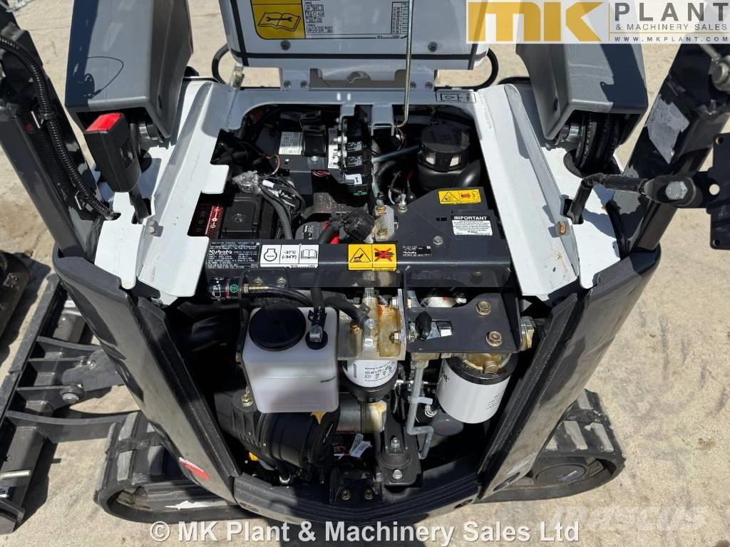 Bobcat E 10z (97 hrs) ミニ油圧ショベル 7t以下（ミニユンボ・ミニディガー）