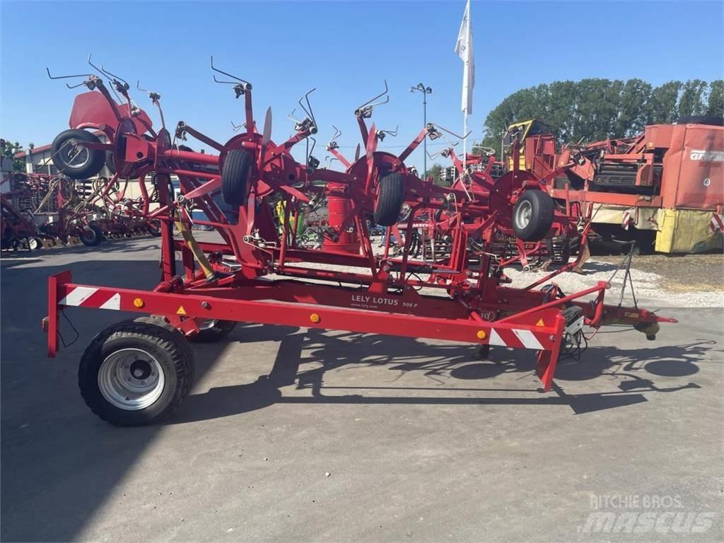 Lely Lotus 900P テッダー・テッダーレーキ