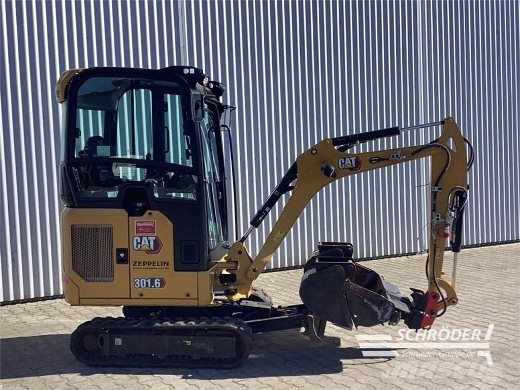 CAT 301.6 ホイール式油圧ショベル（パワーショベル・ユンボ・バックホー）