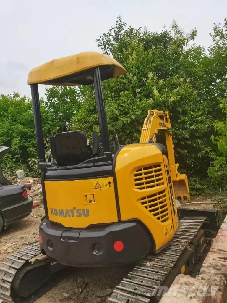 Komatsu PC 35 MR ミニ油圧ショベル 7t以下（ミニユンボ・ミニディガー）
