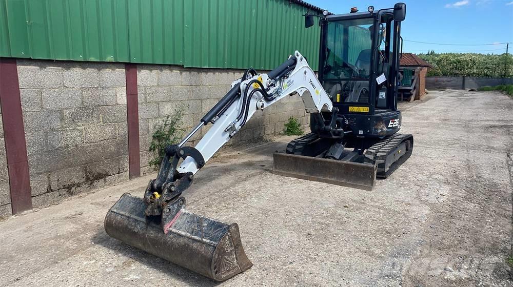 Bobcat E 26 ミニ油圧ショベル 7t以下（ミニユンボ・ミニディガー）