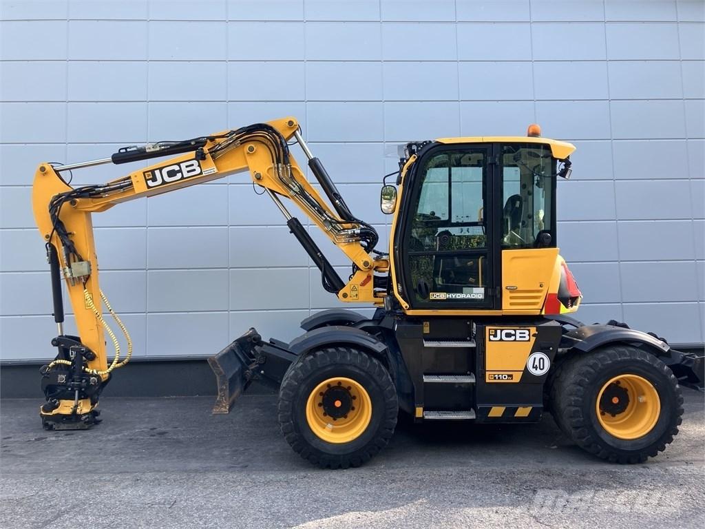 JCB 110 Hydradig ホイール式油圧ショベル（パワーショベル・ユンボ・バックホー）