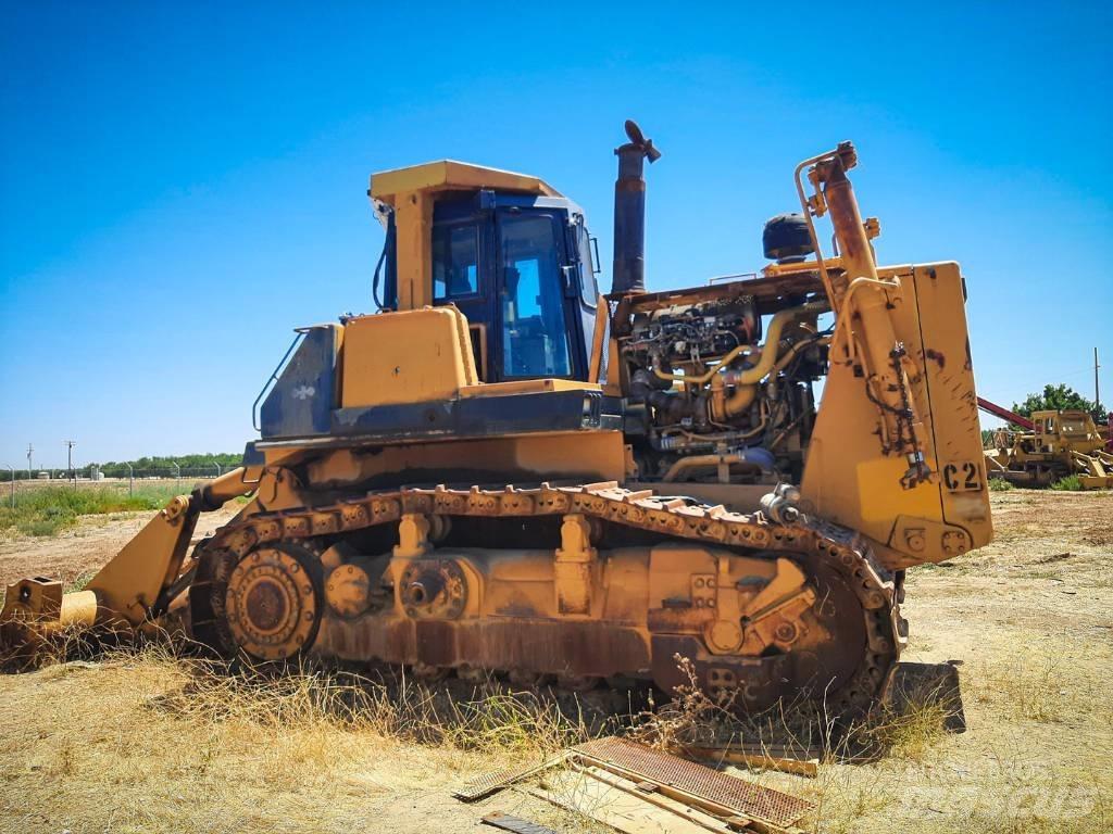 Komatsu D 375-1 ブルドーザー