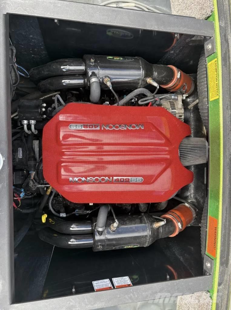  Malibu 23 LSV ワークボート/バージ/艀