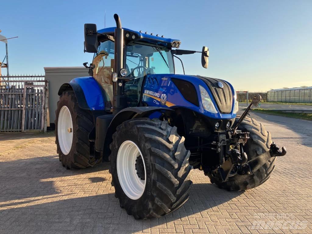 New Holland T 7.230 トラクター