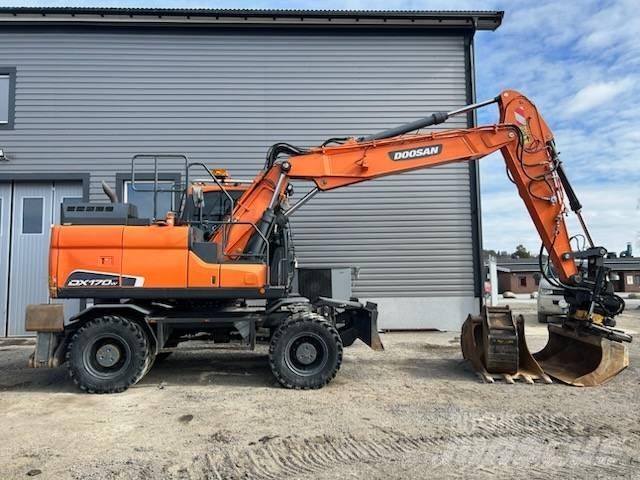 Doosan DX 170 W ホイール式油圧ショベル（パワーショベル・ユンボ・バックホー）