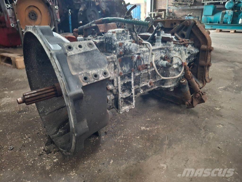 ZF ECOMID 8S180 ギアボックス