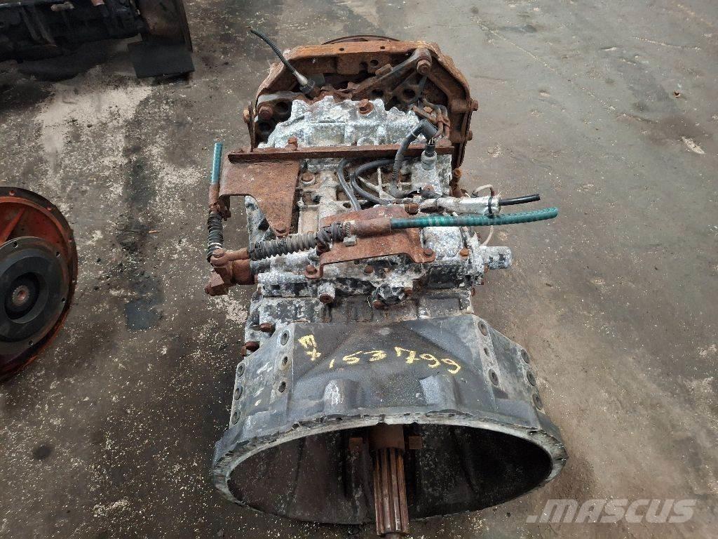 ZF ECOMID 8S180 ギアボックス