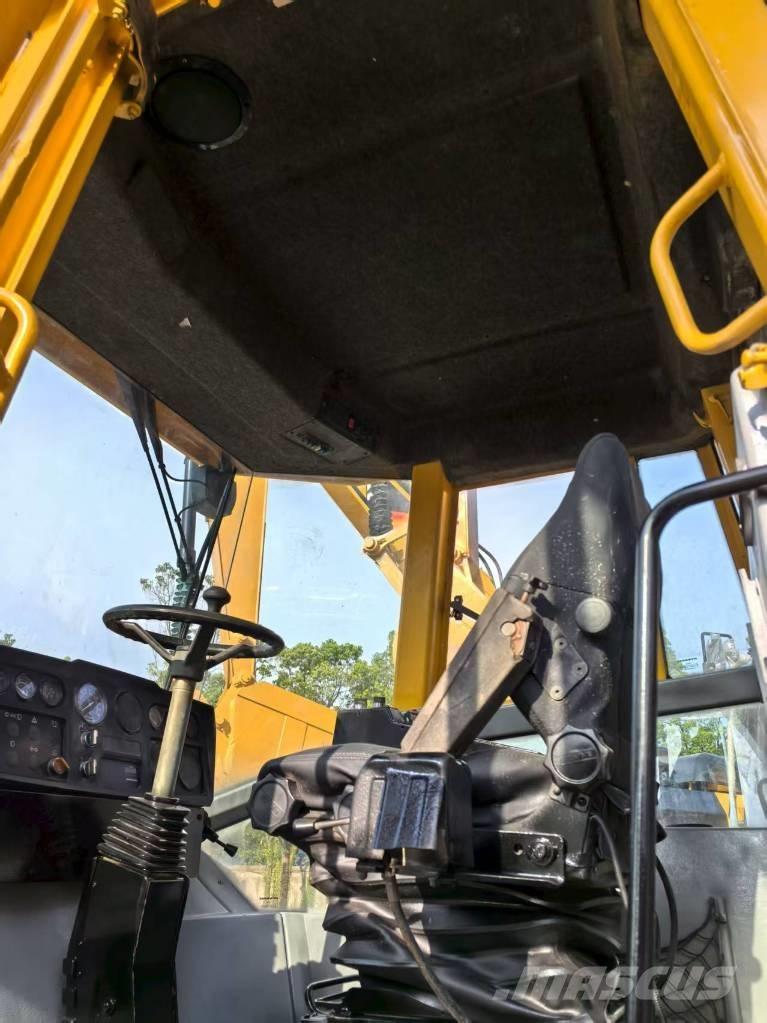 Dynapac CA 602 振動ローラ