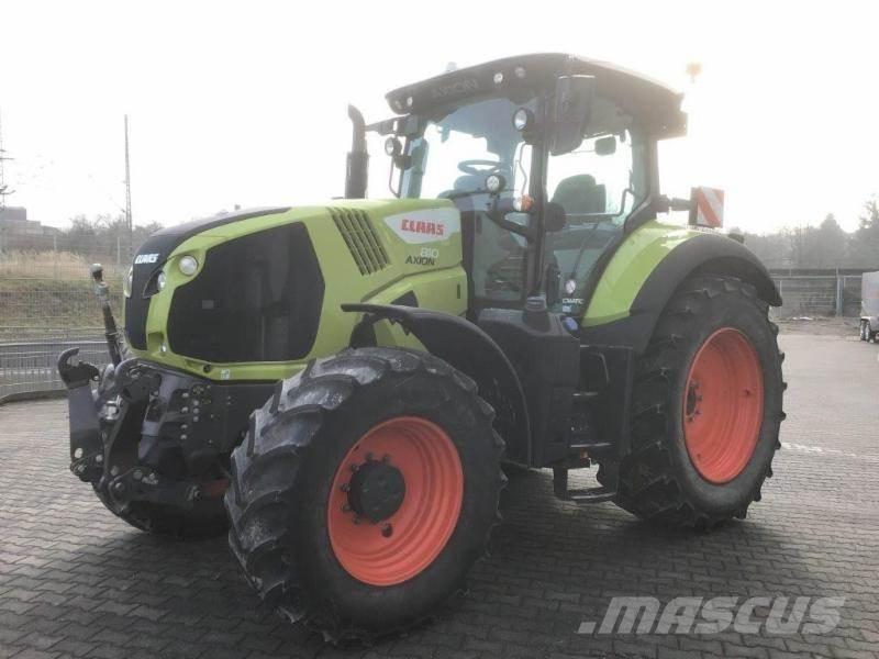 CLAAS AXION 810 トラクター