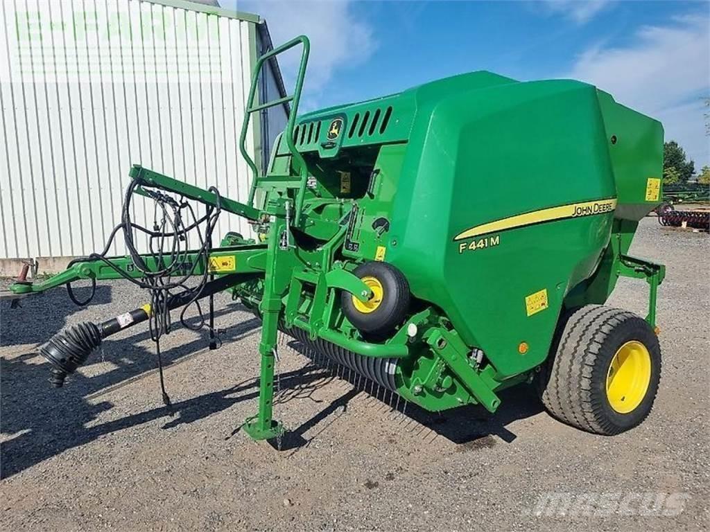 John Deere f441m スクエアベーラー