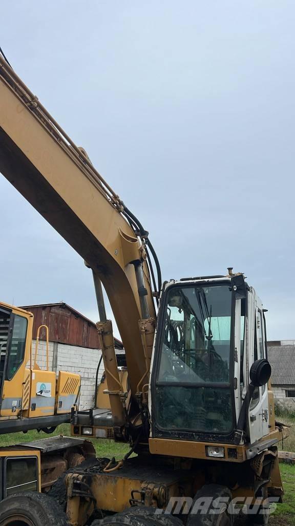 Liebherr A 904 ラジエター