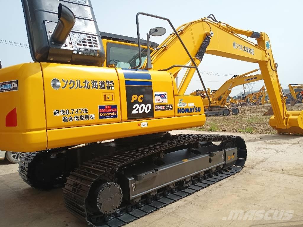 Komatsu PC200-8 大型油圧ショベル12t以上（パワーショベル・ユンボ）