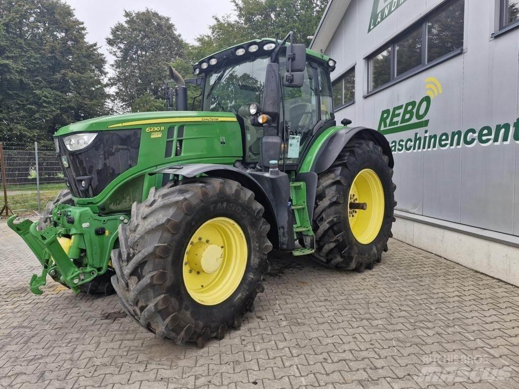 John Deere 6230R トラクター