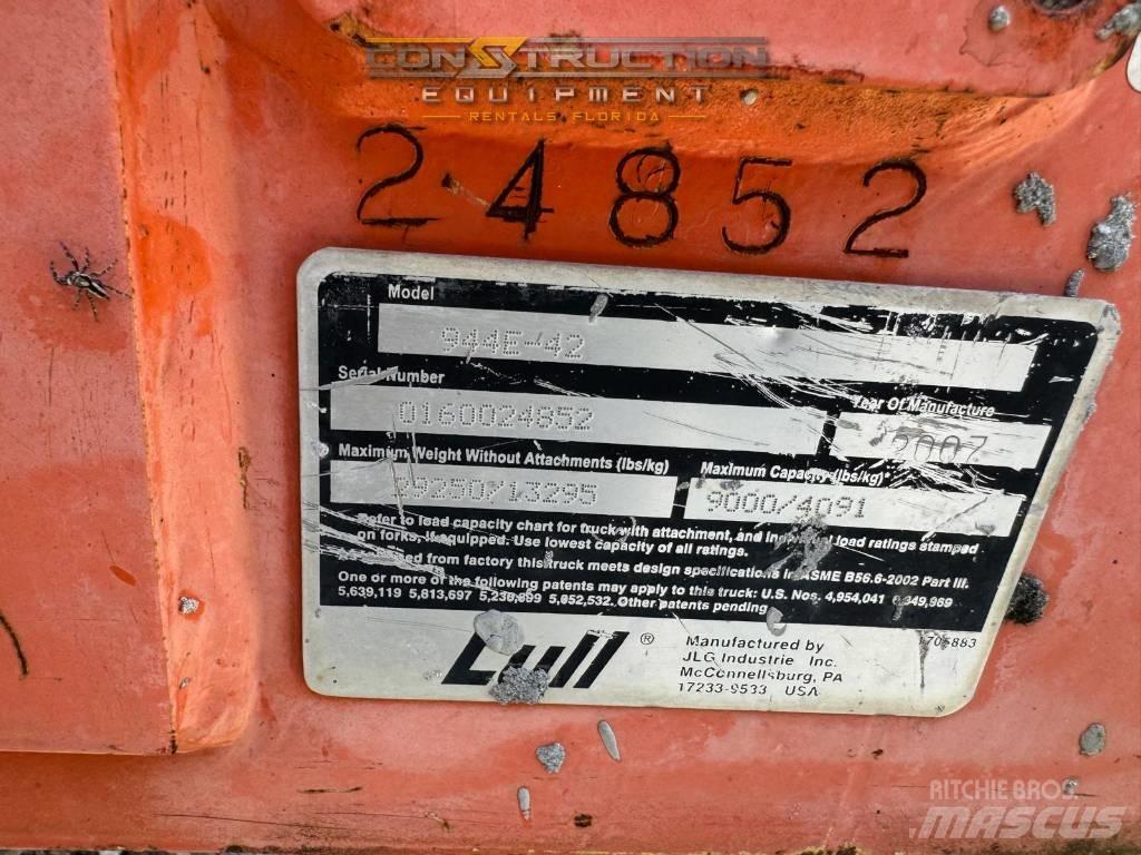 JLG 944 E-42 フォークリフト - その他