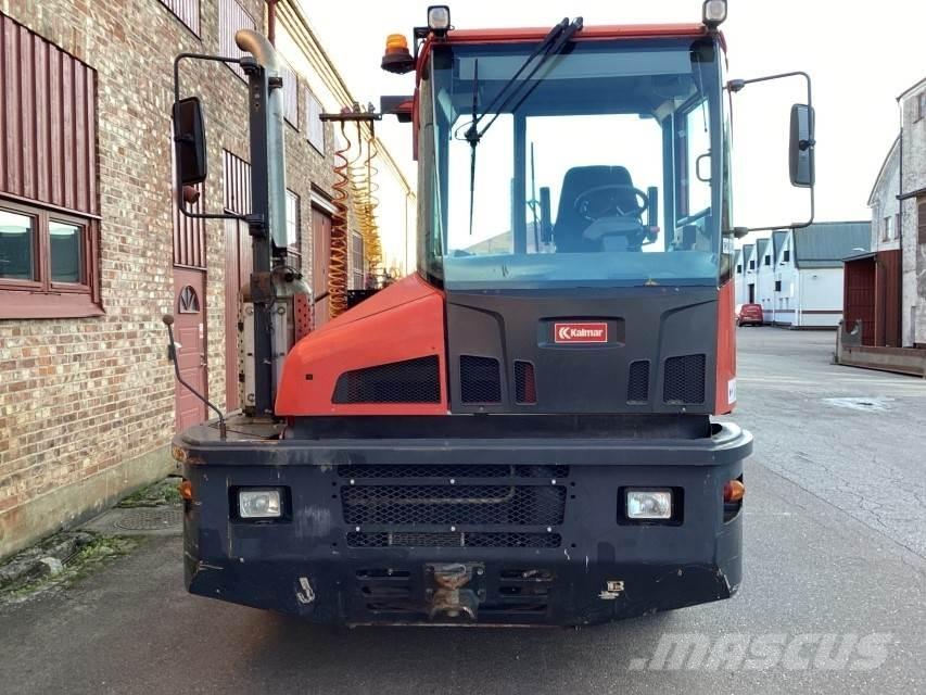 Kalmar TR618 ターミナルトラクター
