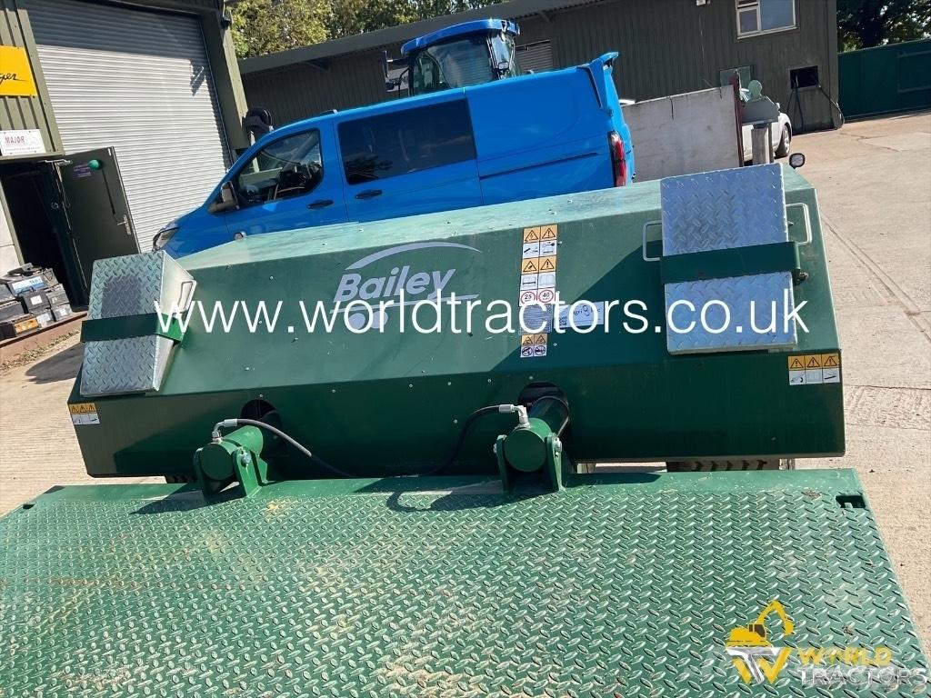 Bailey LOW LOADER その他トレーラー