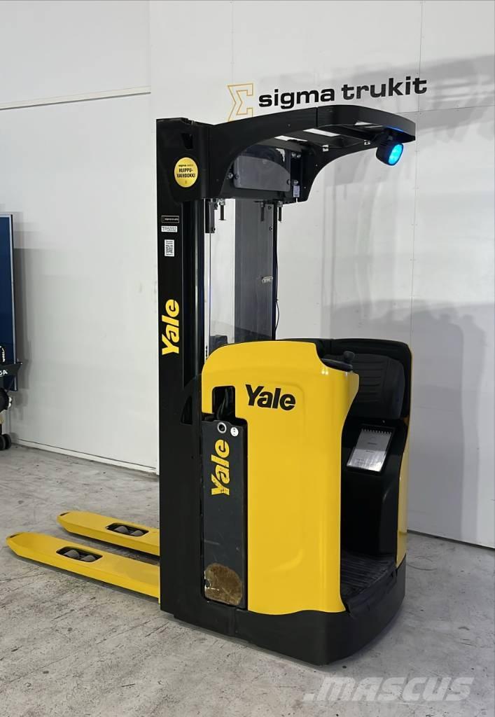 Yale MS 16 S 自走式スタッカー