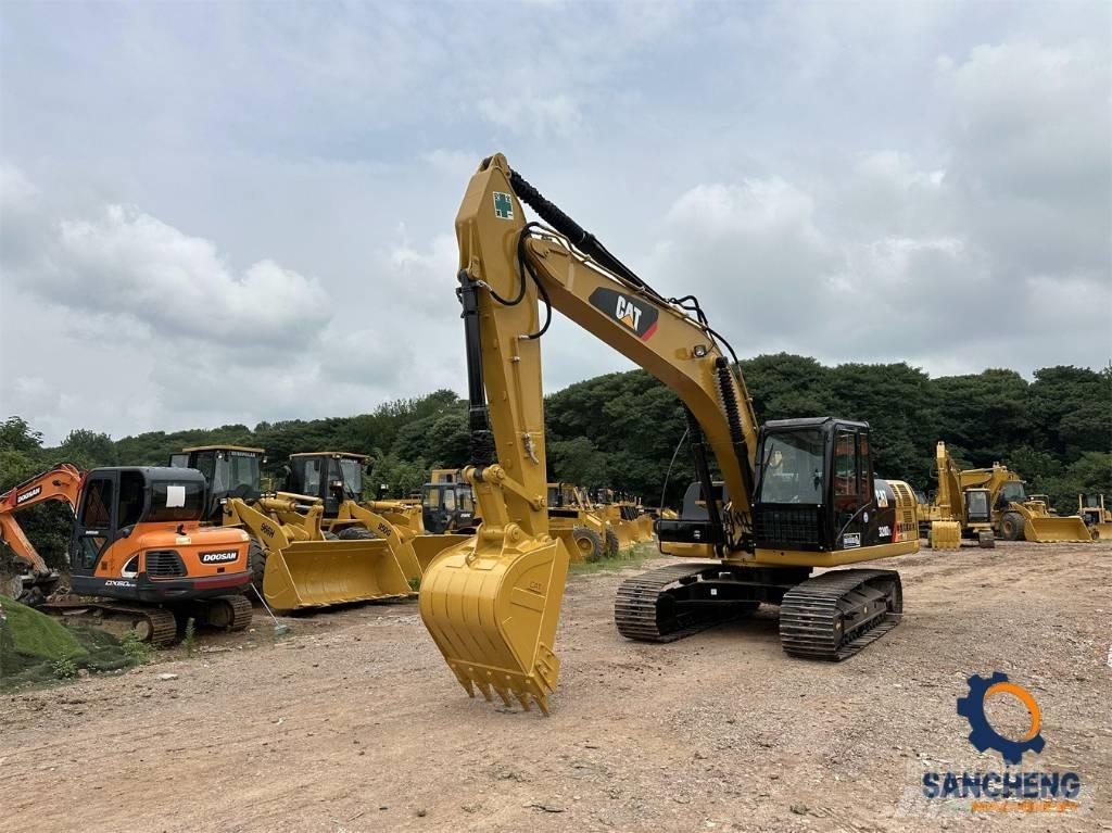 CAT 320 D 2 L 大型油圧ショベル12t以上（パワーショベル・ユンボ）