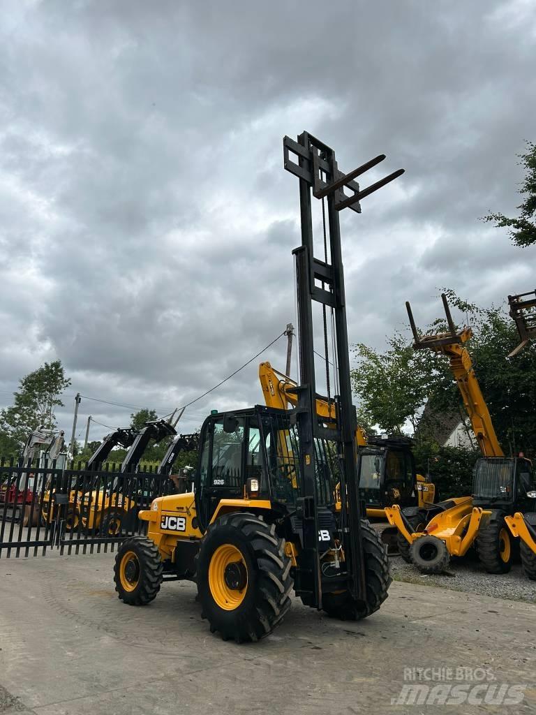 JCB 926 RTFL ラフターテレントラック