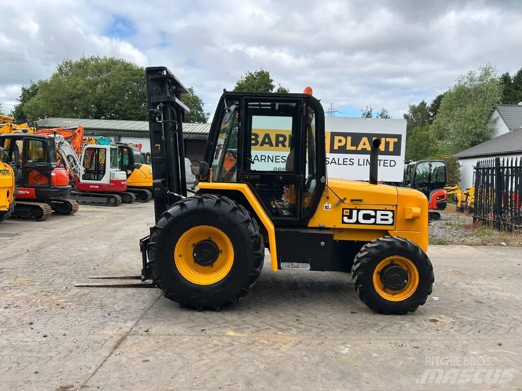 JCB 926 RTFL ラフターテレントラック