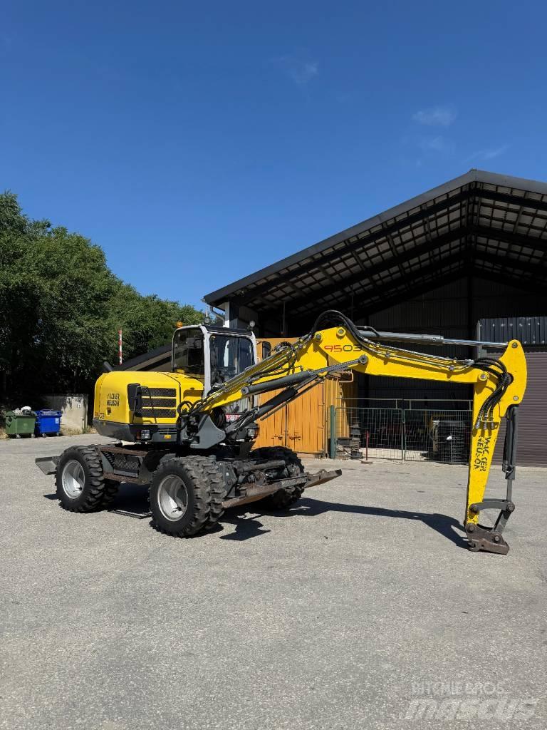 Wacker Neuson 9503 ホイール式油圧ショベル（パワーショベル・ユンボ・バックホー）