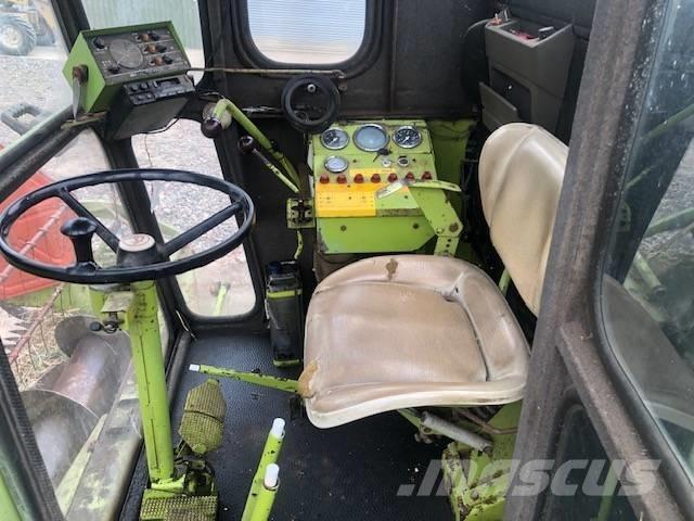 CLAAS Dominator 85 コンバイン