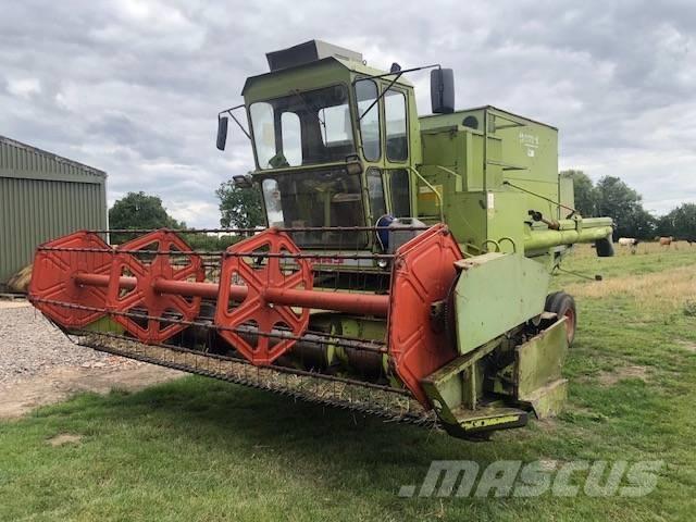 CLAAS Dominator 85 コンバイン