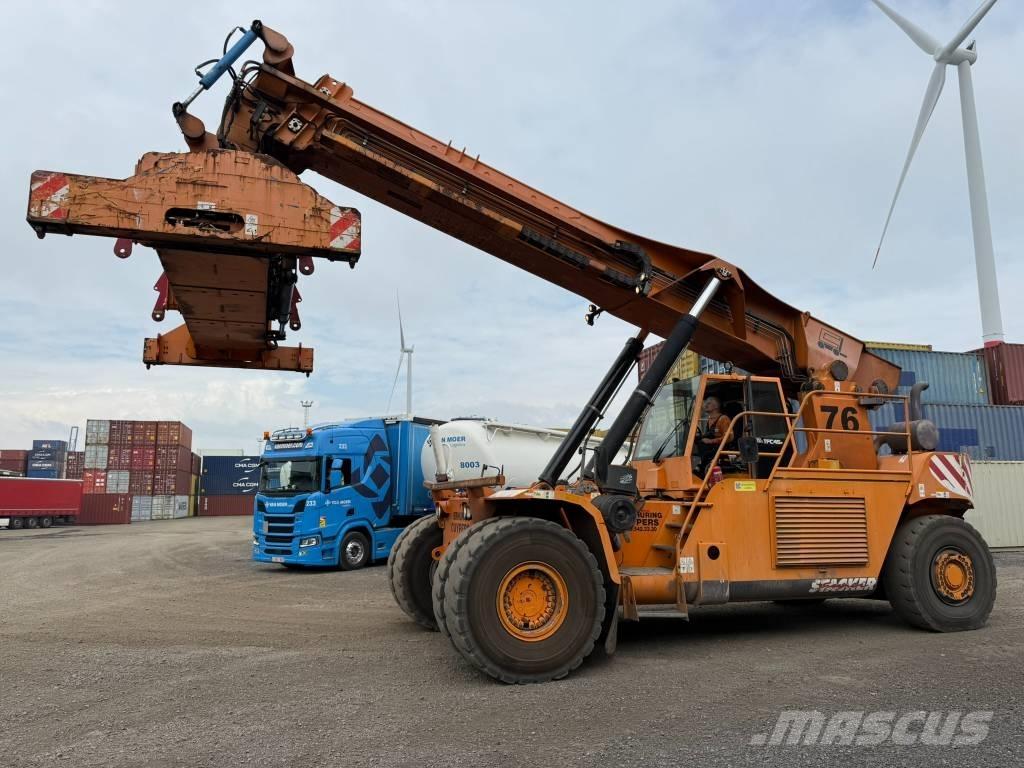 Terex PPM TFC45RHC リーチスタッカー