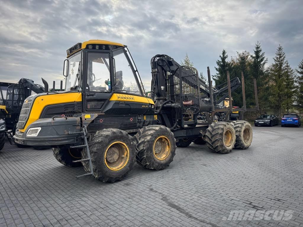 Ponsse Elk フォワーダー