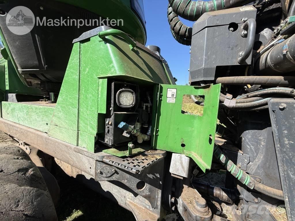 John Deere 1510 G フォワーダー