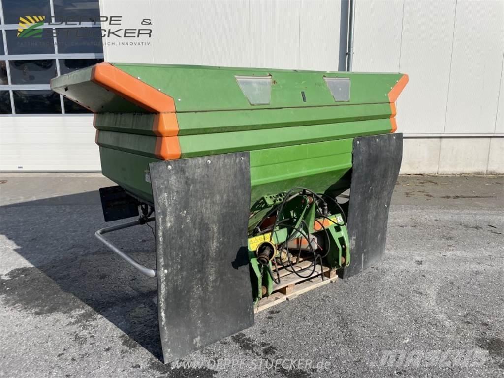 Amazone ZAM 1500 ミネラル散布機