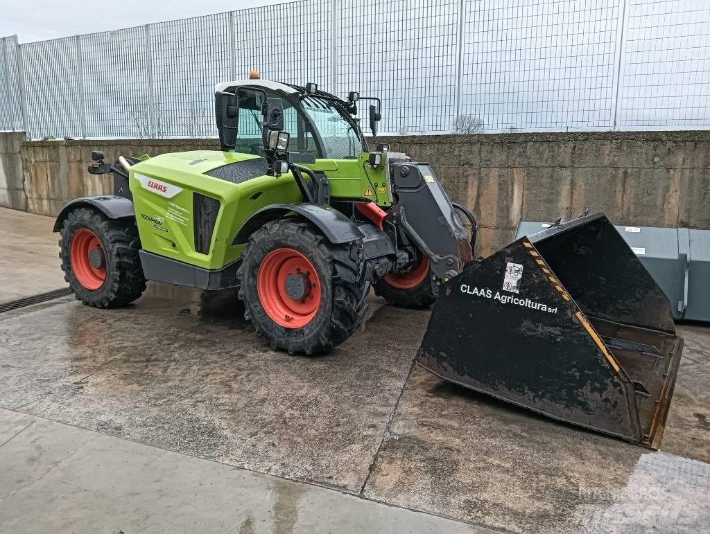 CLAAS Scorpion 732 農業用テレハンドラー