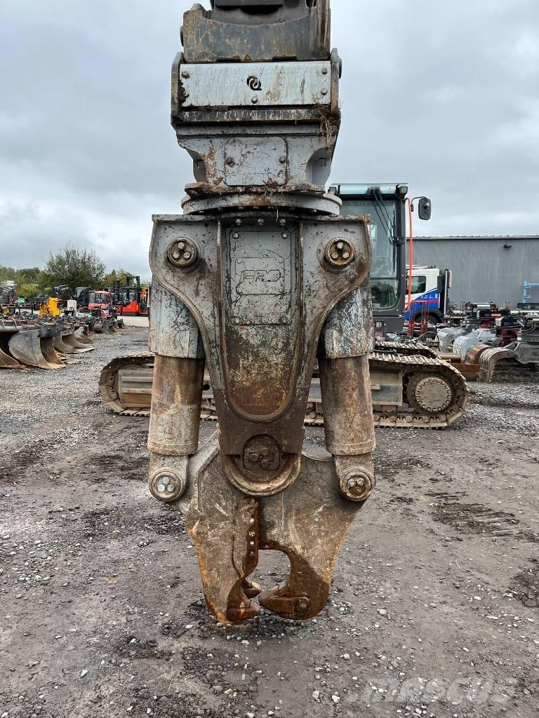 FRD V-17 クラッシャー/破砕機