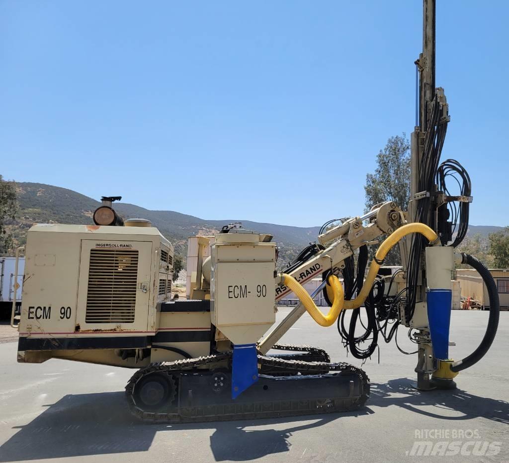 Atlas Copco ECM 490 サーフェイスドリルリグ