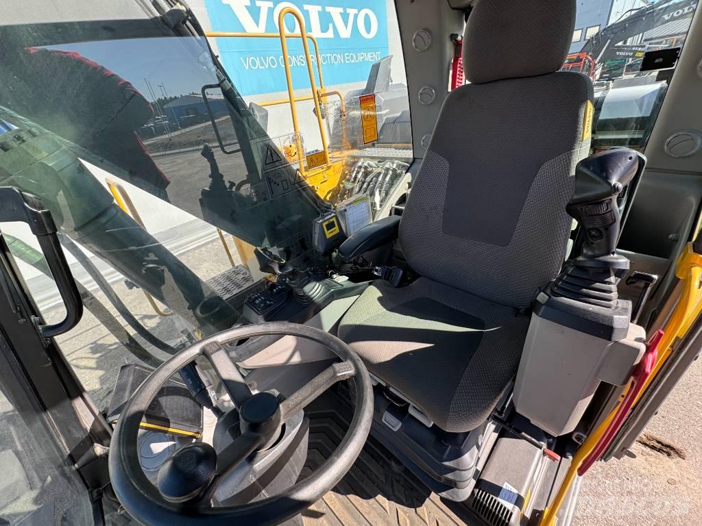 Volvo EW 160 E ホイール式油圧ショベル（パワーショベル・ユンボ・バックホー）