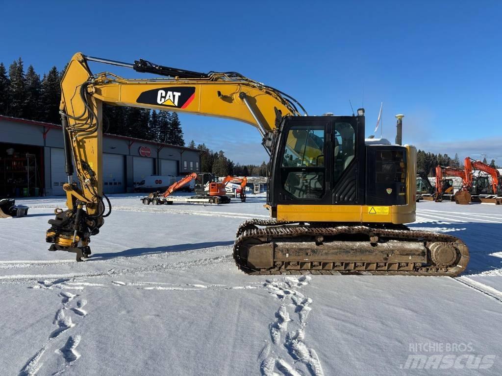 CAT 325 FL CR 大型油圧ショベル12t以上（パワーショベル・ユンボ）