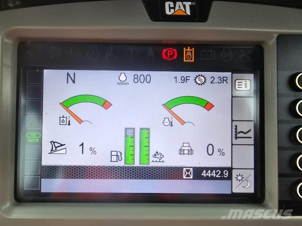 CAT D 6 K 2 LGP ブルドーザー