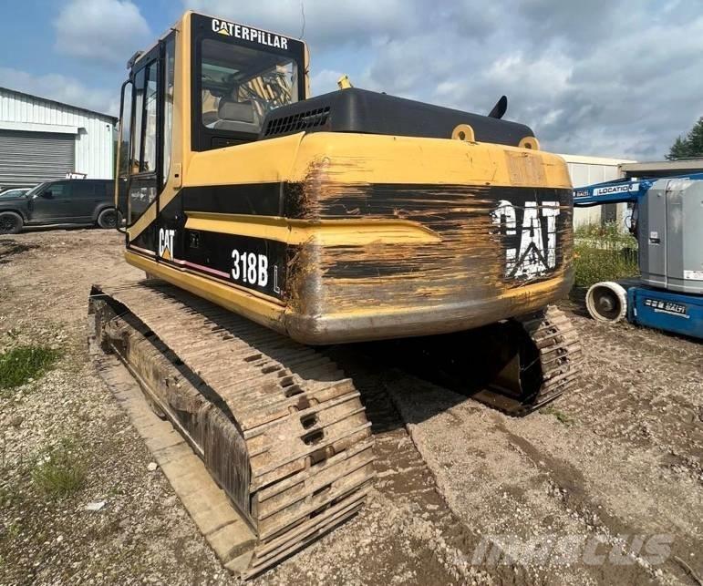 CAT 318 B 大型油圧ショベル12t以上（パワーショベル・ユンボ）