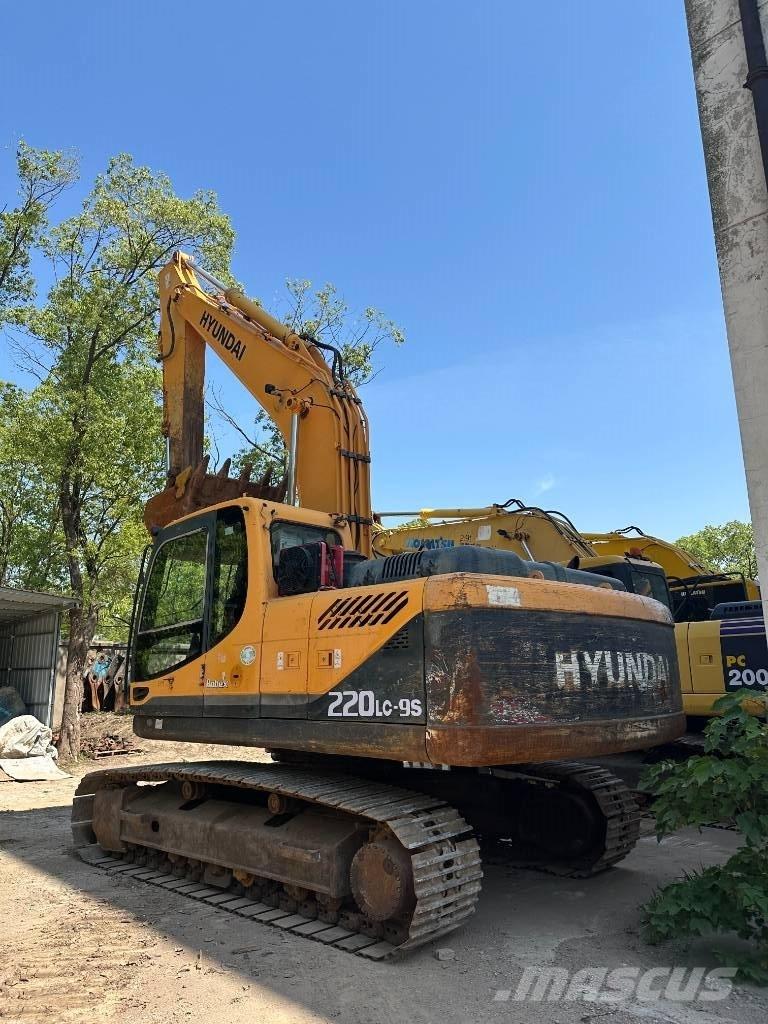 Hyundai 220LC-9S 大型油圧ショベル12t以上（パワーショベル・ユンボ）